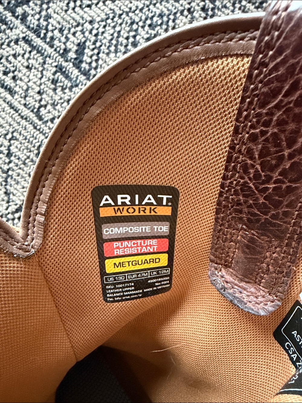 Ariat composite toe Workboot - Picture 2 of 3